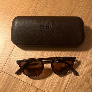 PERSOL TYPEWRITER SUNGLASSES TYPEWRITER EDITION 🕶️😎